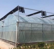 薄膜大棚的優點：